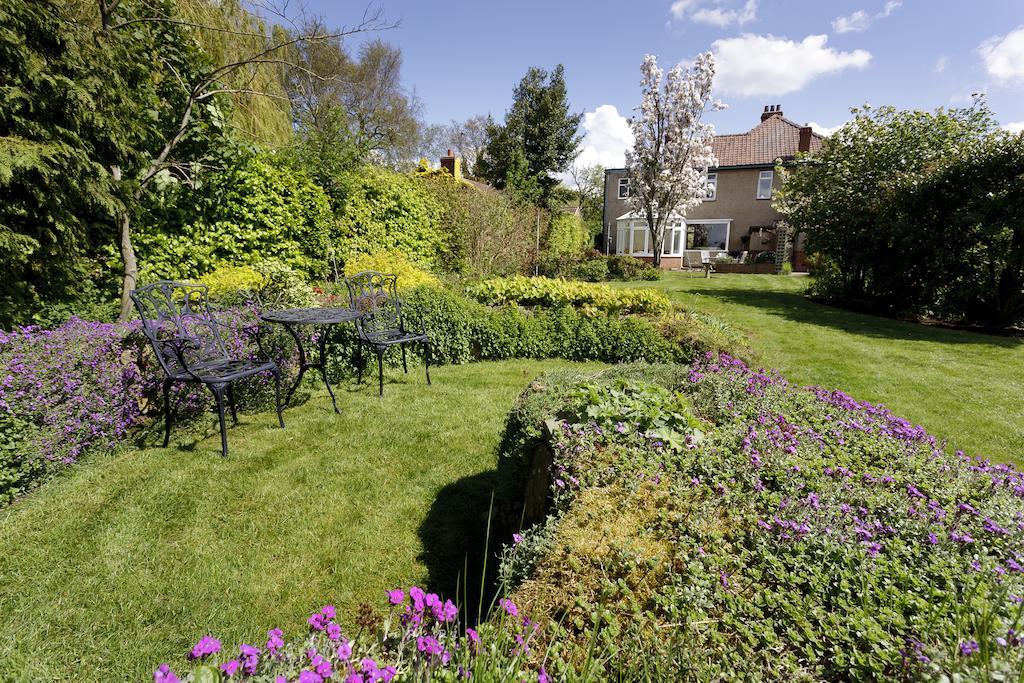 Meadowcroft Bed & Breakfast Thirsk Exterior photo